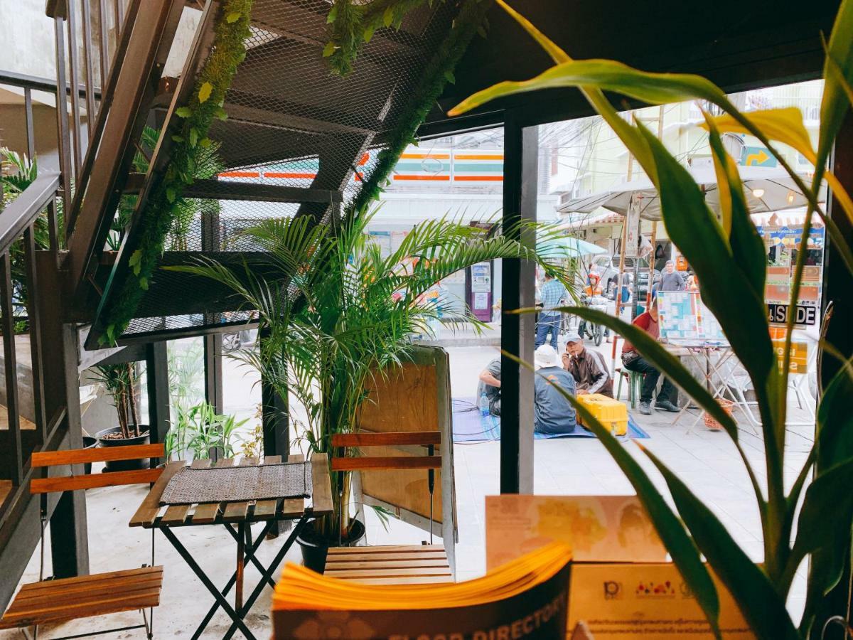 Oasis Cafe And Nap Vandrehjem Bangkok Eksteriør billede